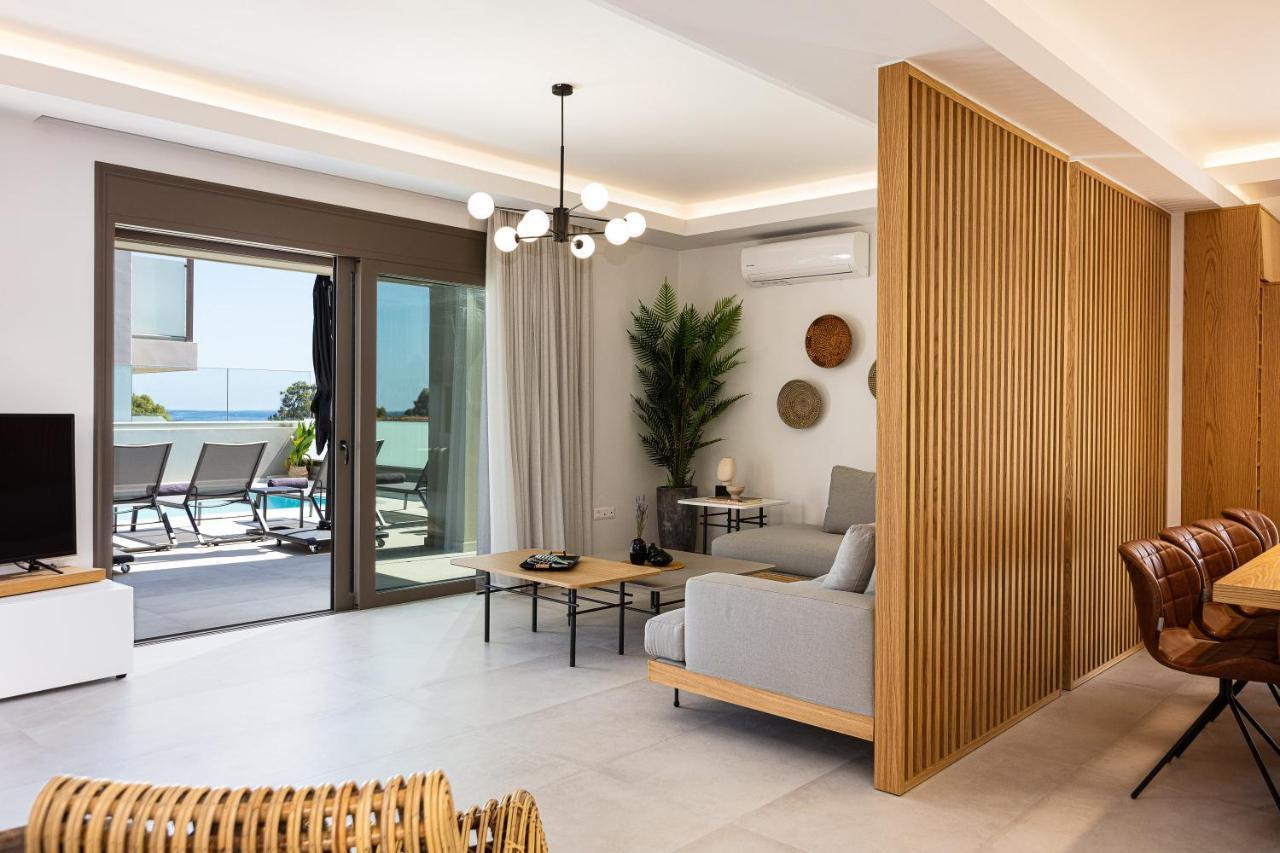 Lagoon Seabreeze Villa, Sumptuous Retreat, By Thinkvilla Pánormos 外观 照片